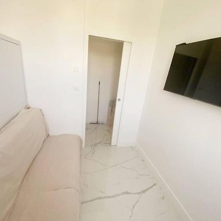 Appartement 2P Idealement Place Juan Les Pins Buitenkant foto